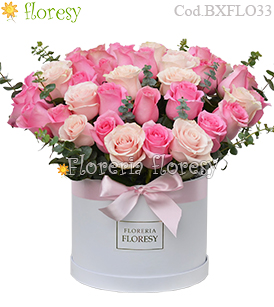 Box cilindrico Barbs 36 rosas