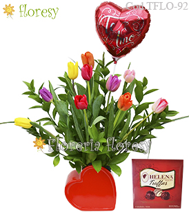 Corazon de Tulipanes con truffas y globo