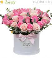 Más información de Box cilindrico Barbs 36 rosas